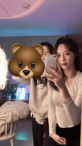 超高颜值女神级母狗多P淫乱福利-1.gif